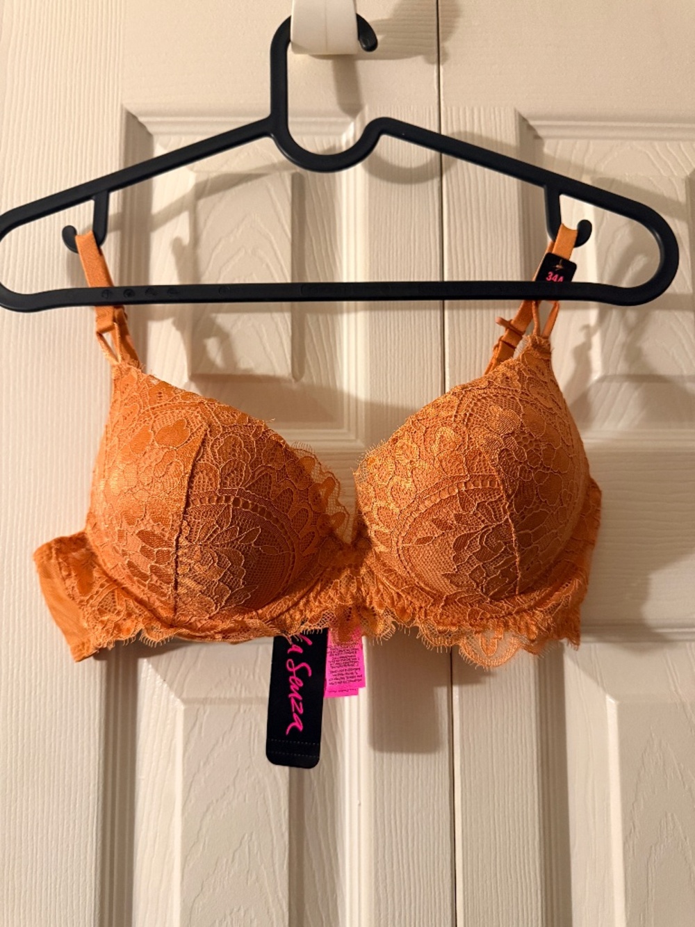 NEW La Senza Push up Bra 34A Light Orange